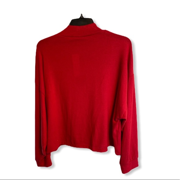 ALL IN FAVOR Mock Neck Sweatshirt Persian Red - Picture 4 of 7